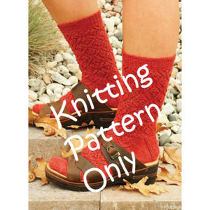 New Fiber Trends AC-47 Acorn Lace Socks Evelyn Clark Knitting Pattern